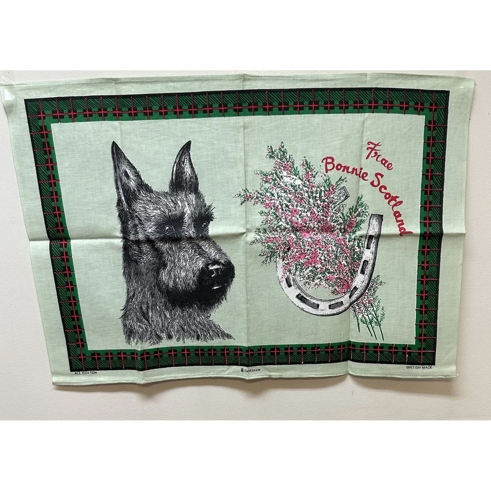 Vintage 100% Cotton Scotland Dog Scotty Tea Towel Wall Hanging Made in Britian